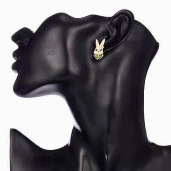 COPY - New Adorable Precious Easter Bunny Charlotte Enamel Stud Earrings - Picture 5 of 5